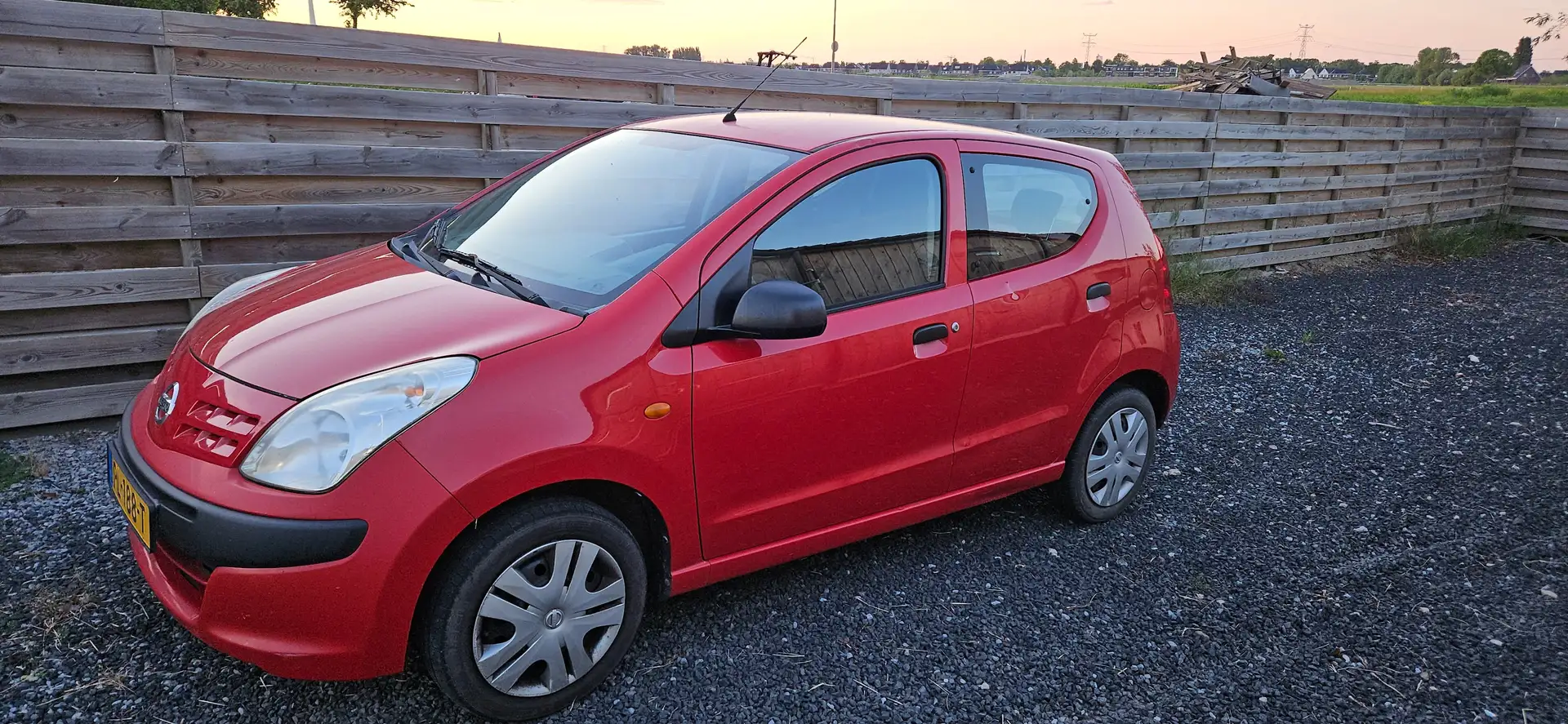 Nissan Pixo Pixo 1.0 Visia Rood - 2