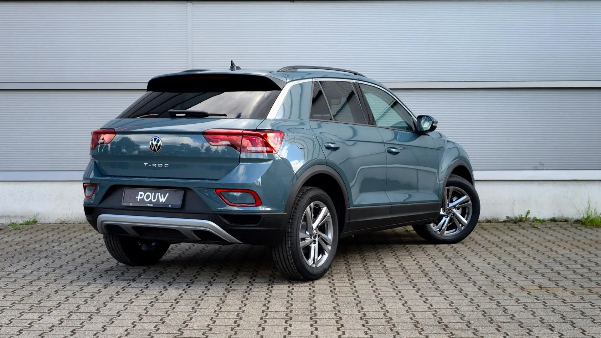 Volkswagen T-Roc 1.0 TSI 115pk Life Edition | Climate Control | Tre Blauw - 2