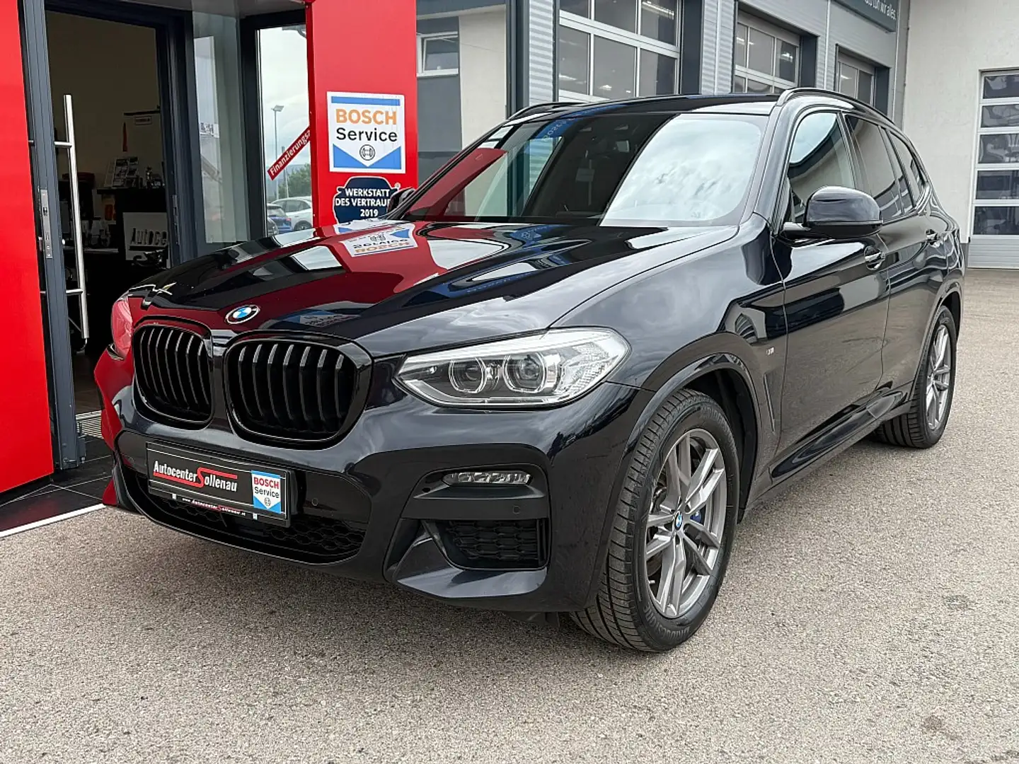 BMW X3 xDrive30d 48V Aut. Schwarz - 1