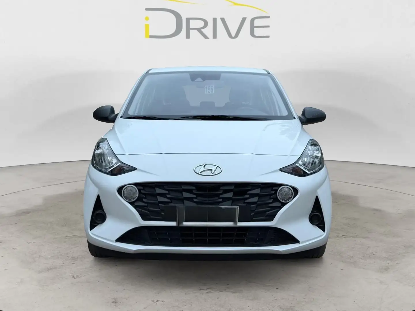 Hyundai i10 i10 1.0 Tech Connect Pack econext Gpl Weiß - 2