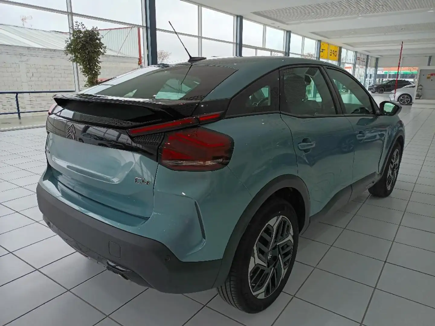 Citroen C4 1.2 PURETECH 130 S&S FEEL PACK 5P - 2