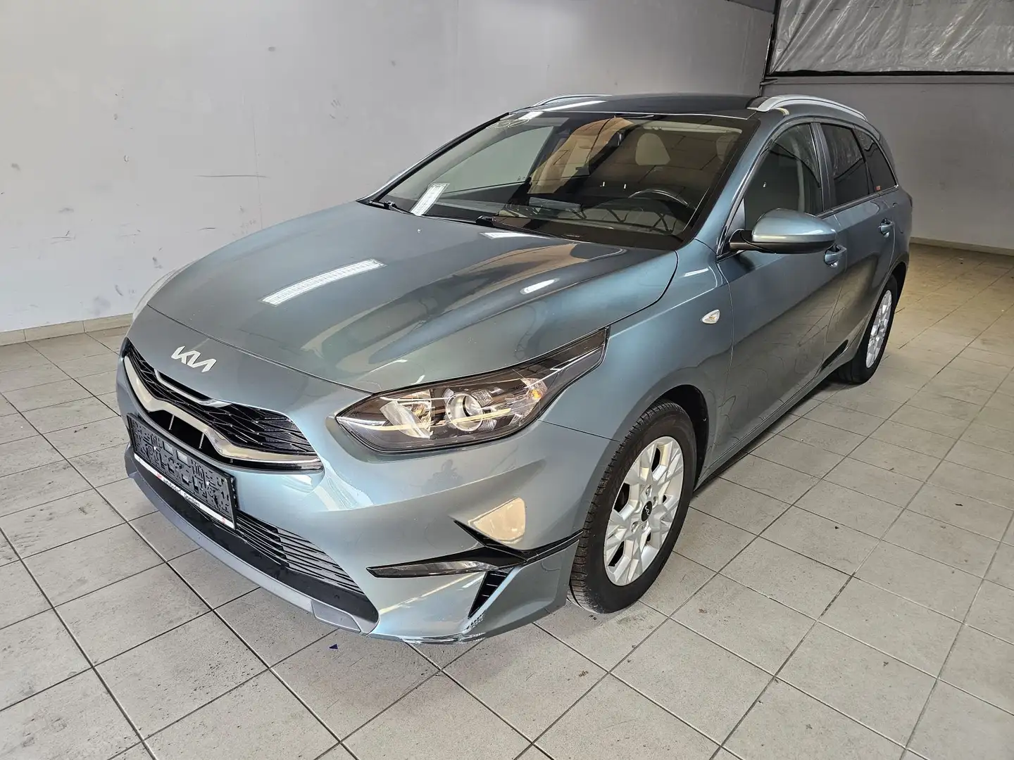 Kia Ceed SW / cee'd SW Ceed SW 1.6 CRDi (48V Mild-Hybrid) Spirit Blau - 1