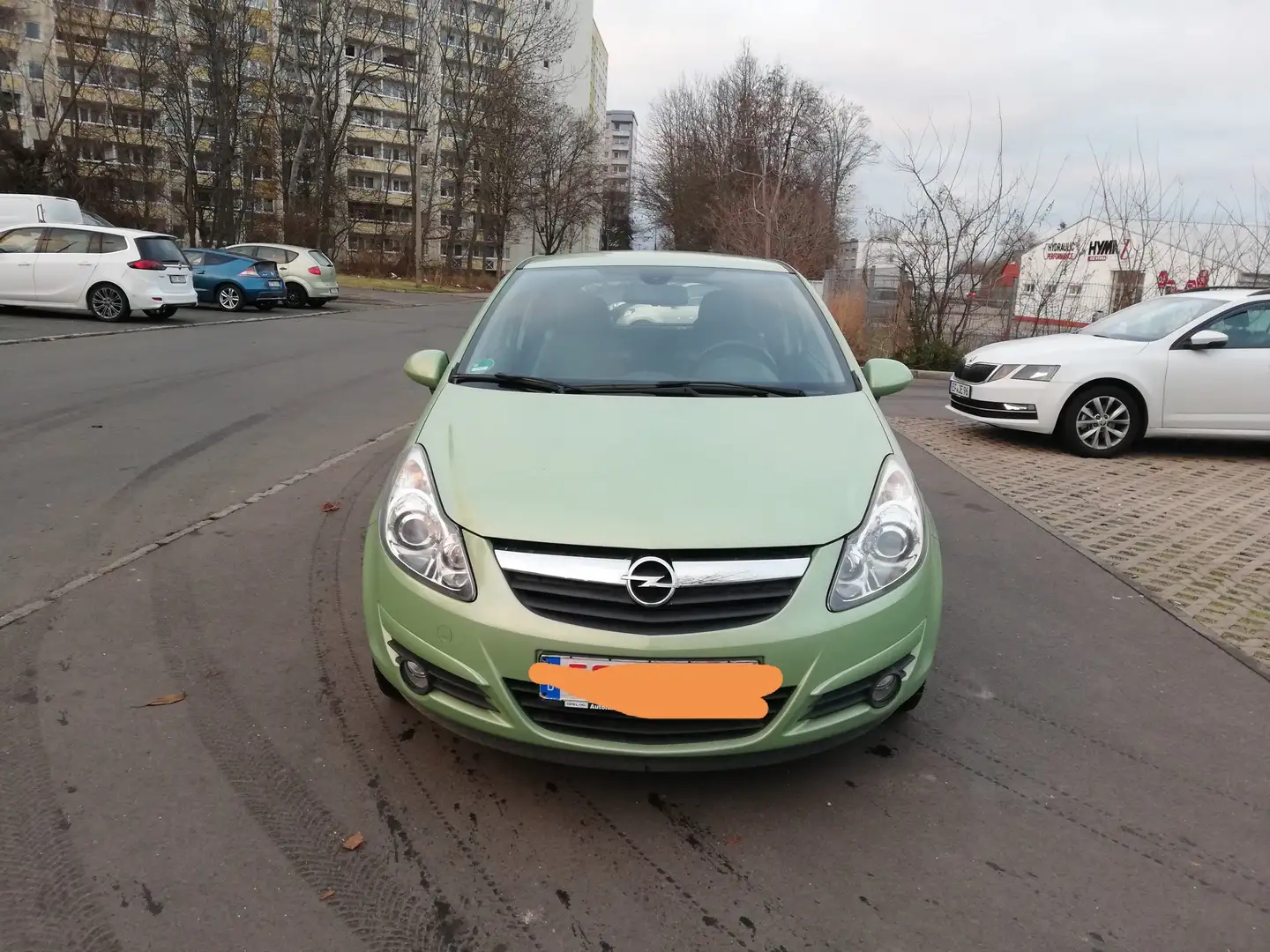 Opel Corsa 1.2 16V Edition Grün - 1