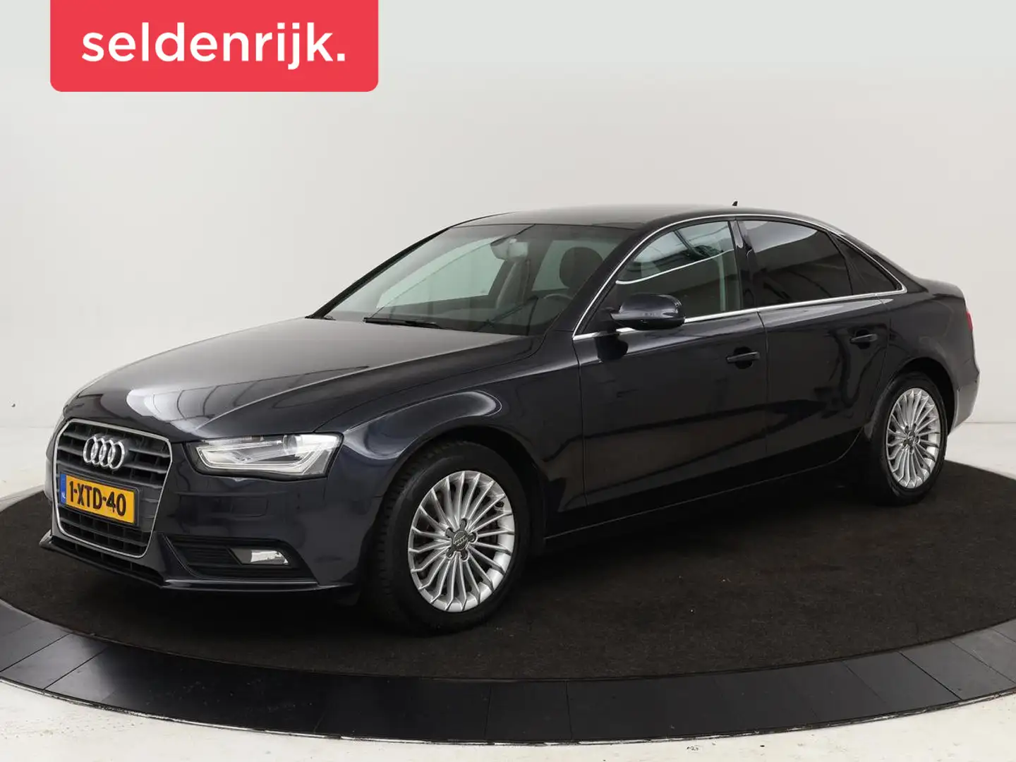 Audi A4 1.8 TFSI Business Edition | Automaat | Navigatie | Bleu - 1