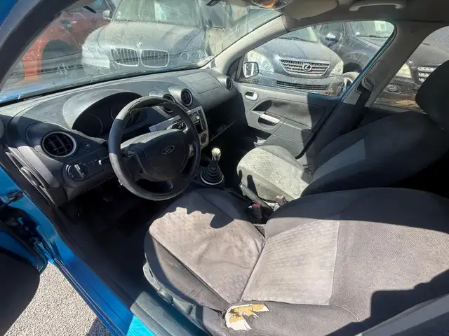 Ford Fiesta view 8