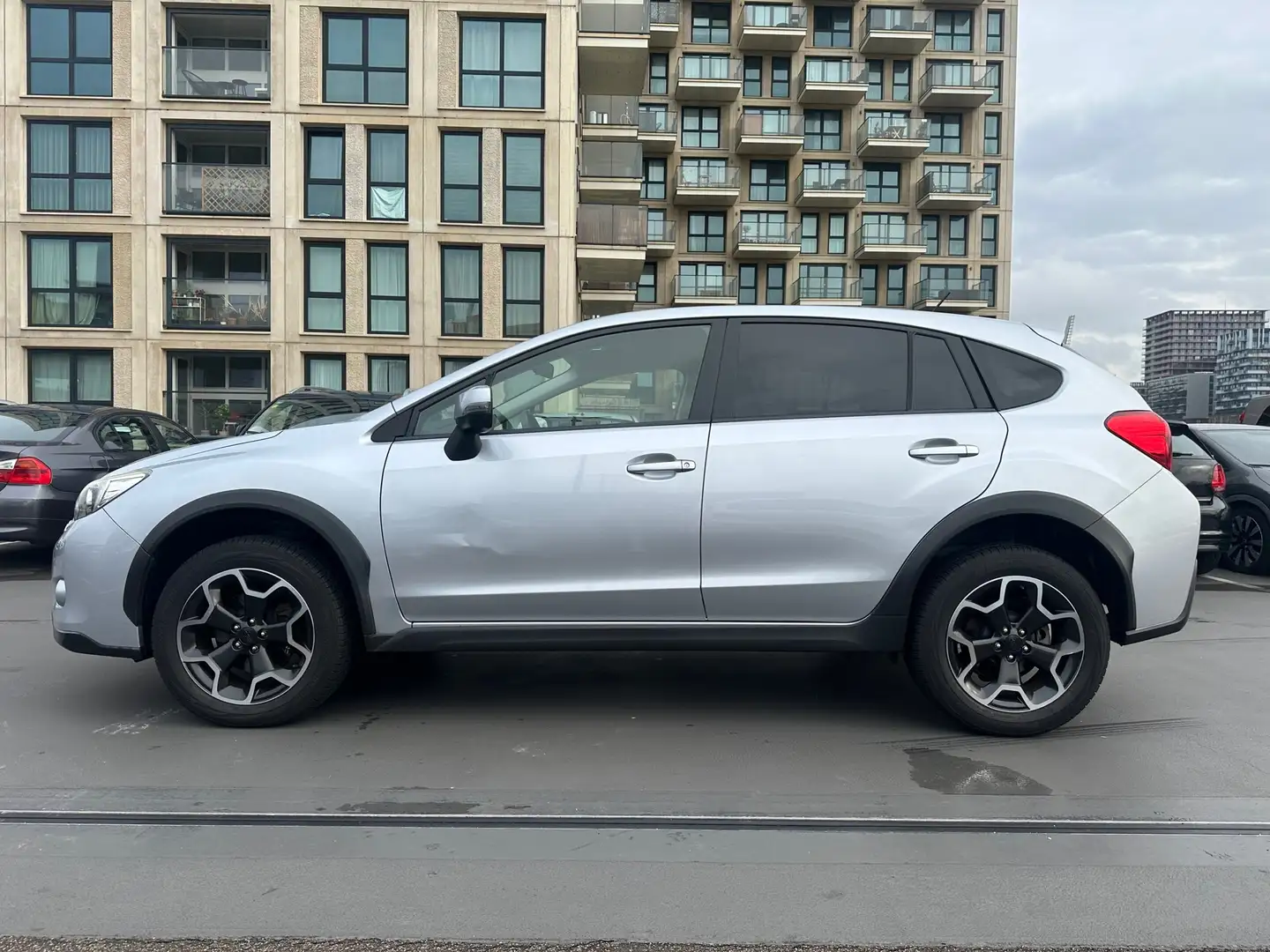 Subaru XV 2.0i Luxury Plus AWD AUT Camera Cruise PDC LMV Net Grijs - 2