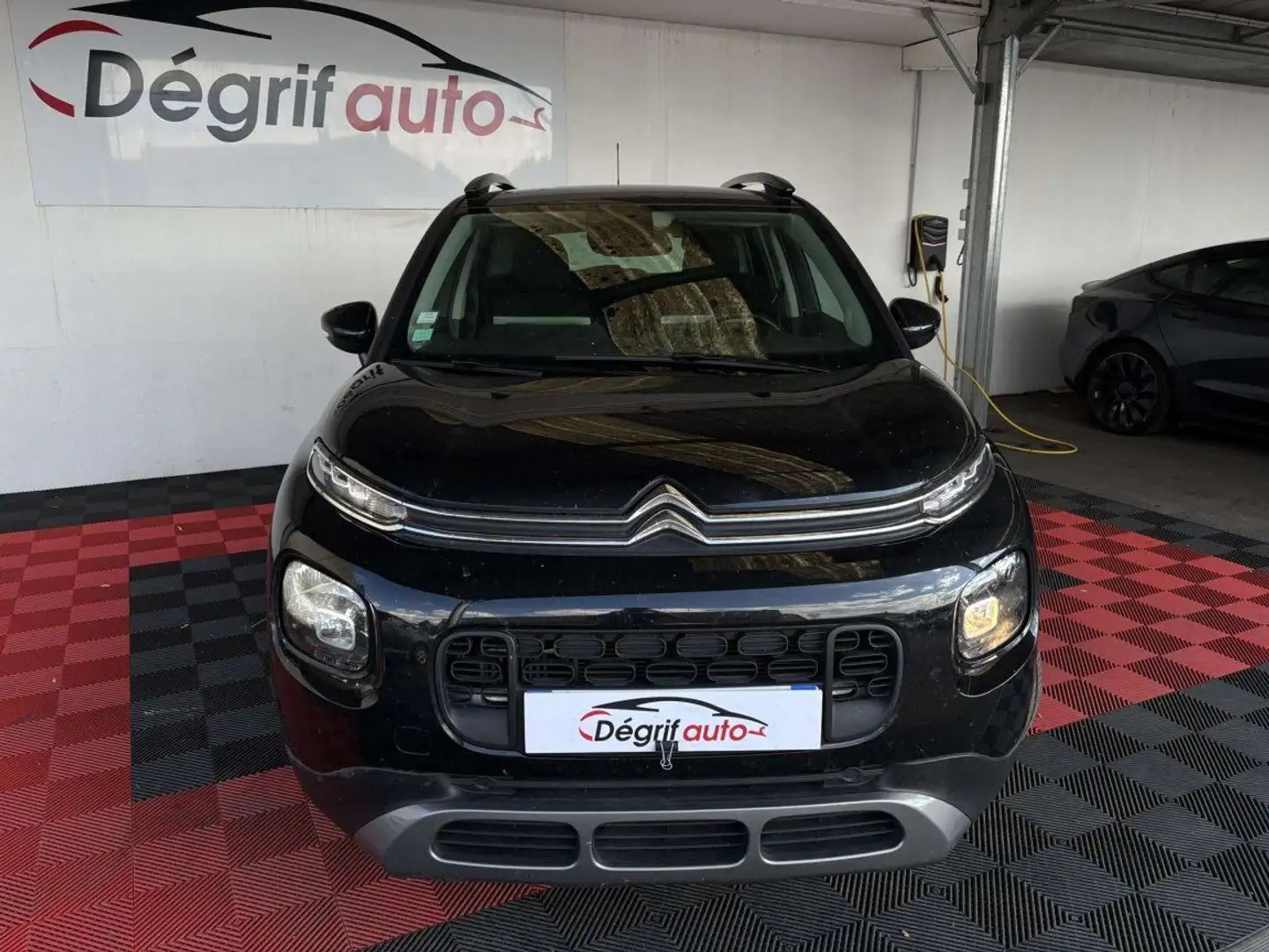 Citroen C3 Aircross BlueHDi 120 SetS BVM6 Feel Noir - 2