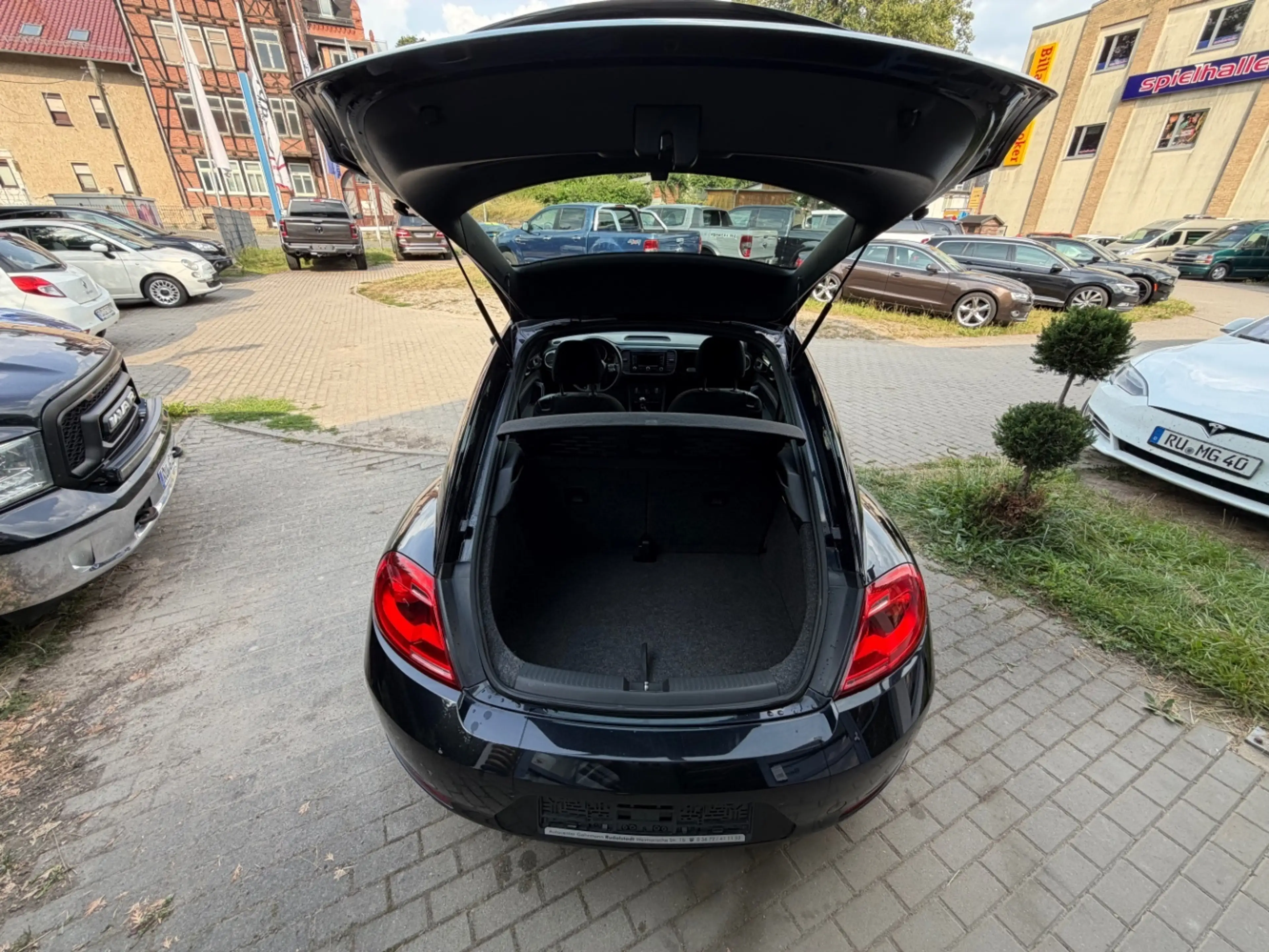 Volkswagen Beetle 1,4 SITZHEIZUNG XENON — photo 11