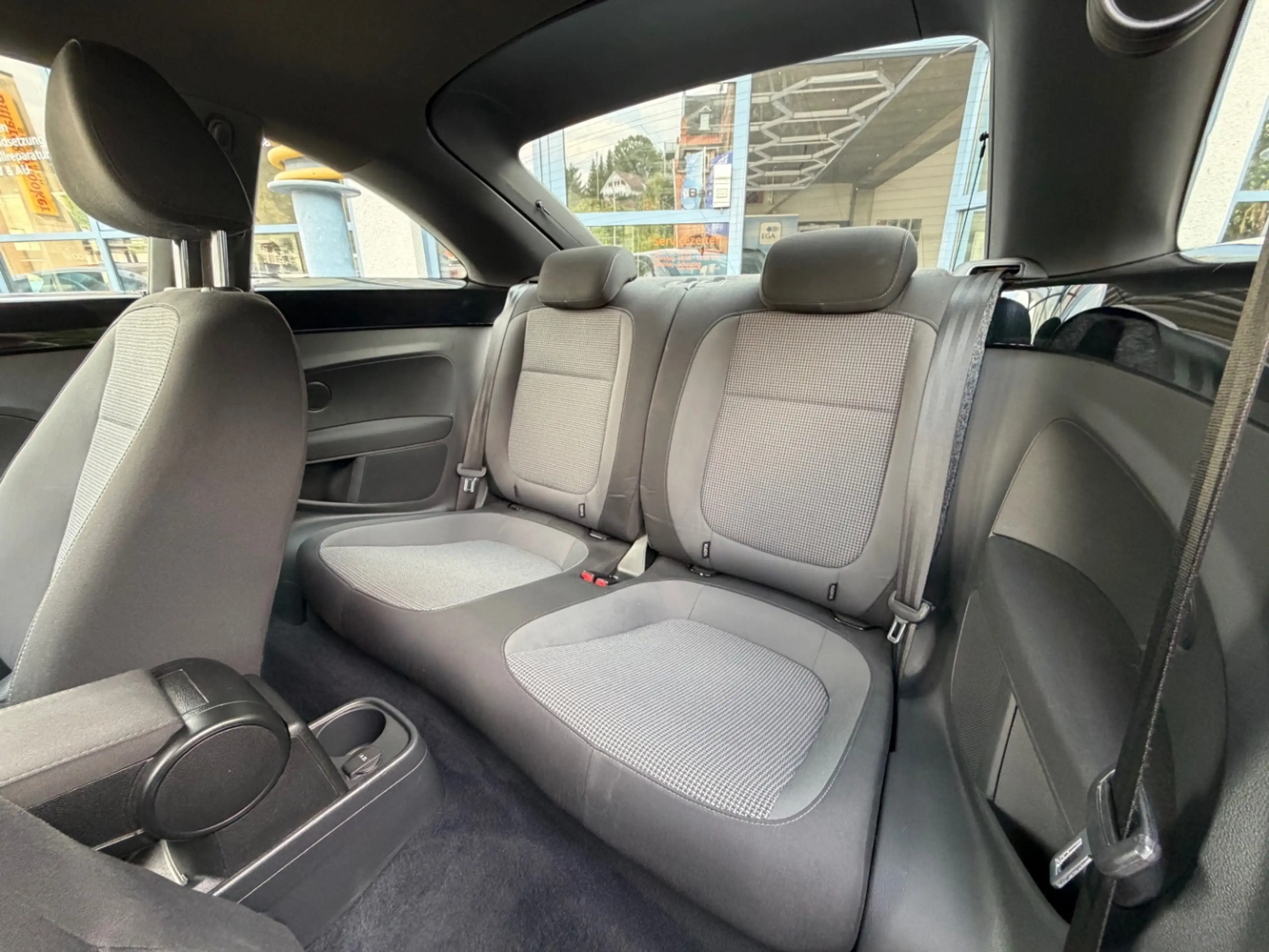 Volkswagen Beetle 1,4 SITZHEIZUNG XENON — photo 10