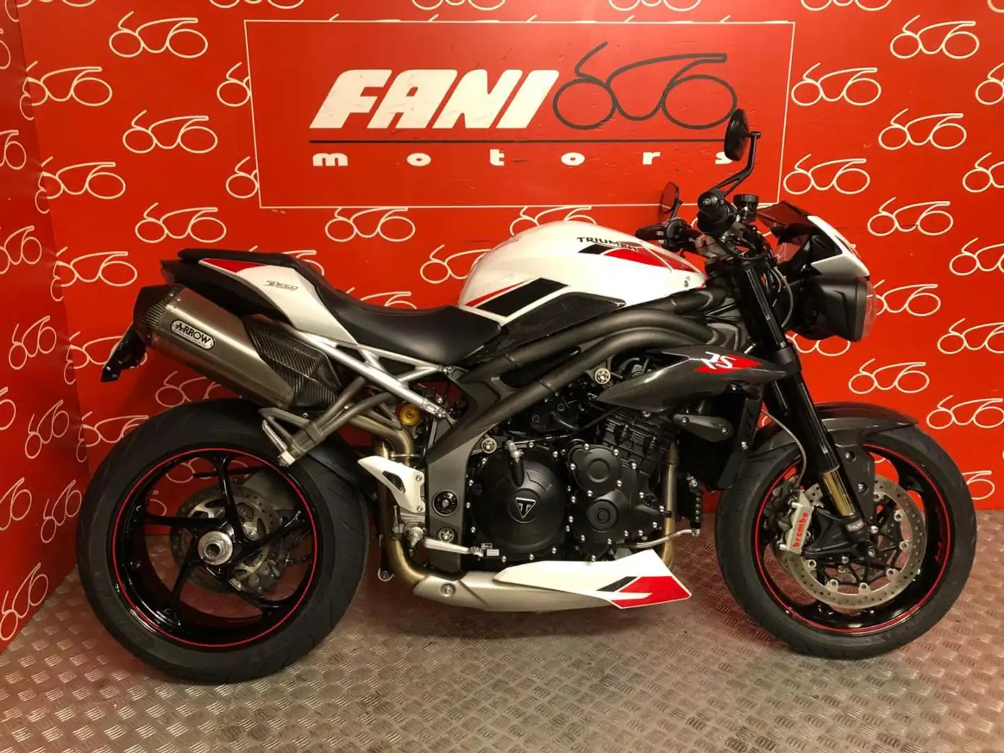 Triumph Speed Triple 1050 RS Bianco - 1