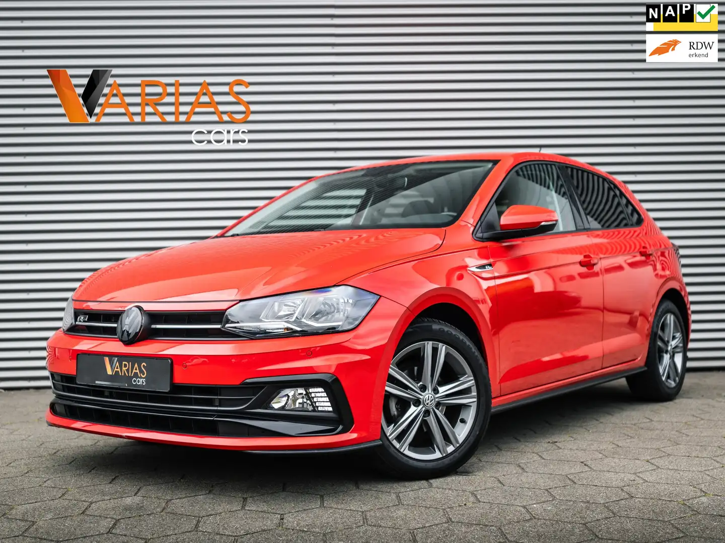 Volkswagen Polo 1.0 TSI Highline Business R Virtual Camera Rojo - 1