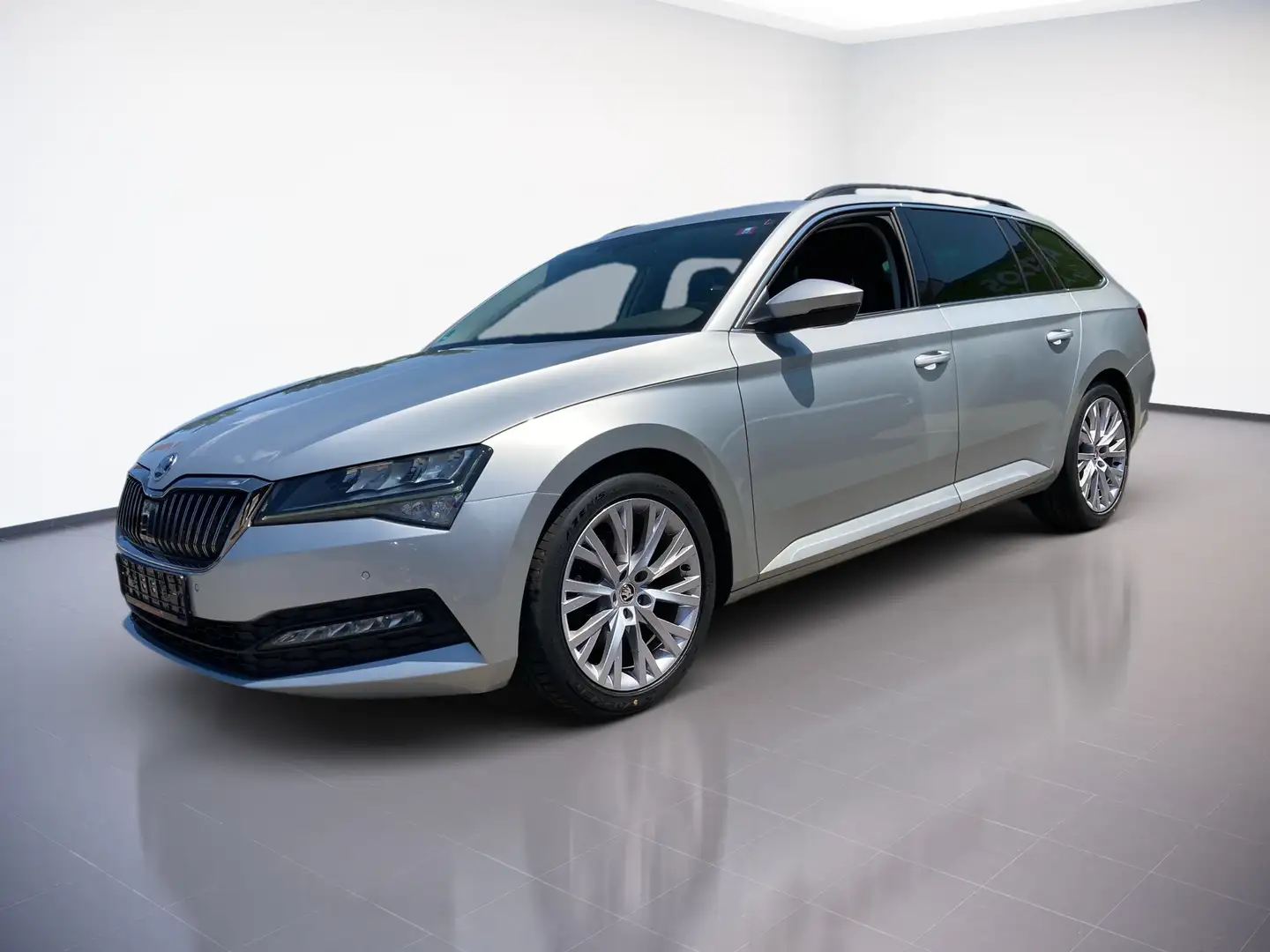 Skoda Superb Combi AMBITION 2.0TDI 200PS DSG LED.STDHZG.CANTON. Silber - 2