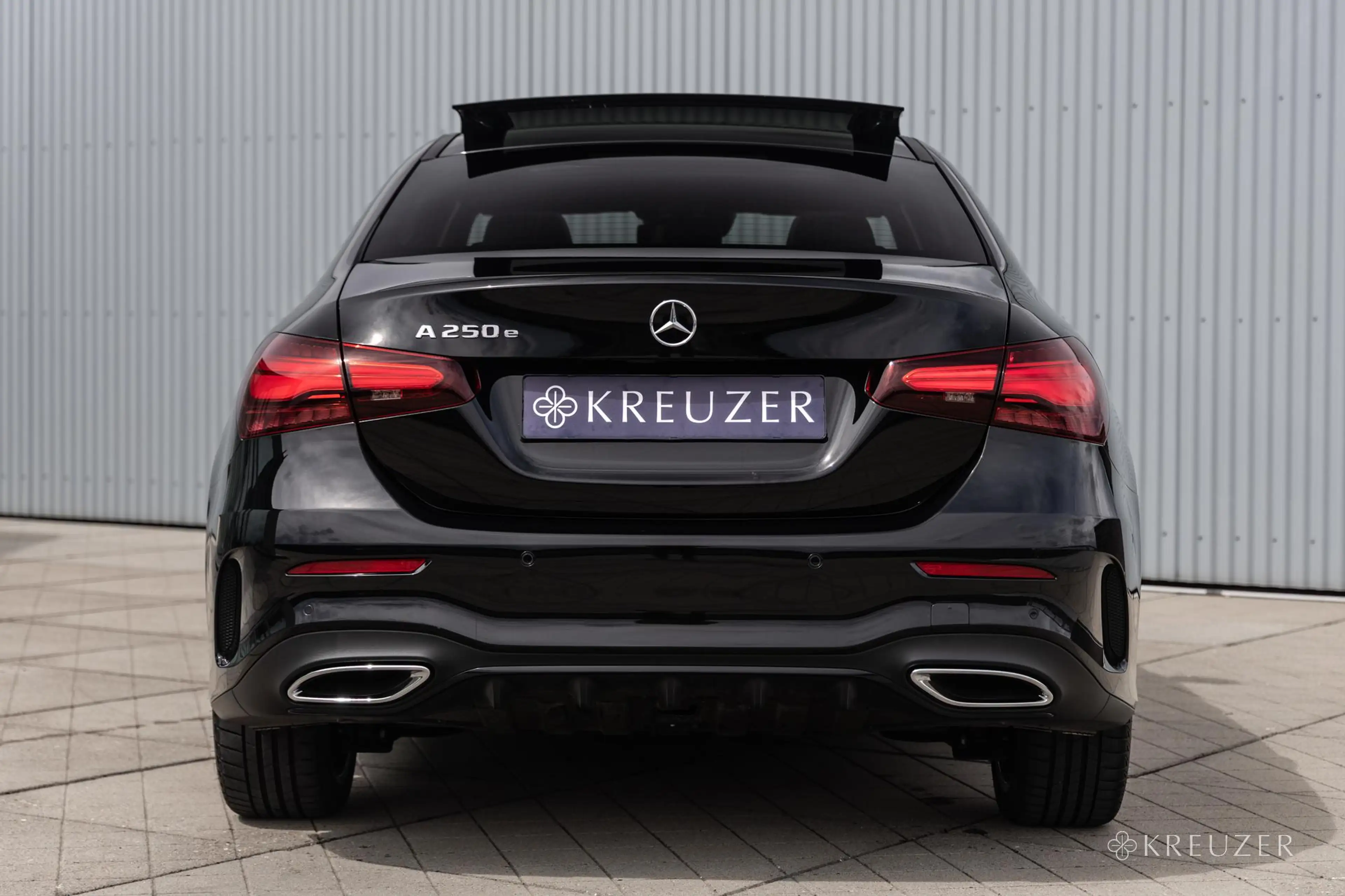 Mercedes-Benz A 250 250e AMG Line | 9.900KM | Panorama | Memory | 360 — photo 7