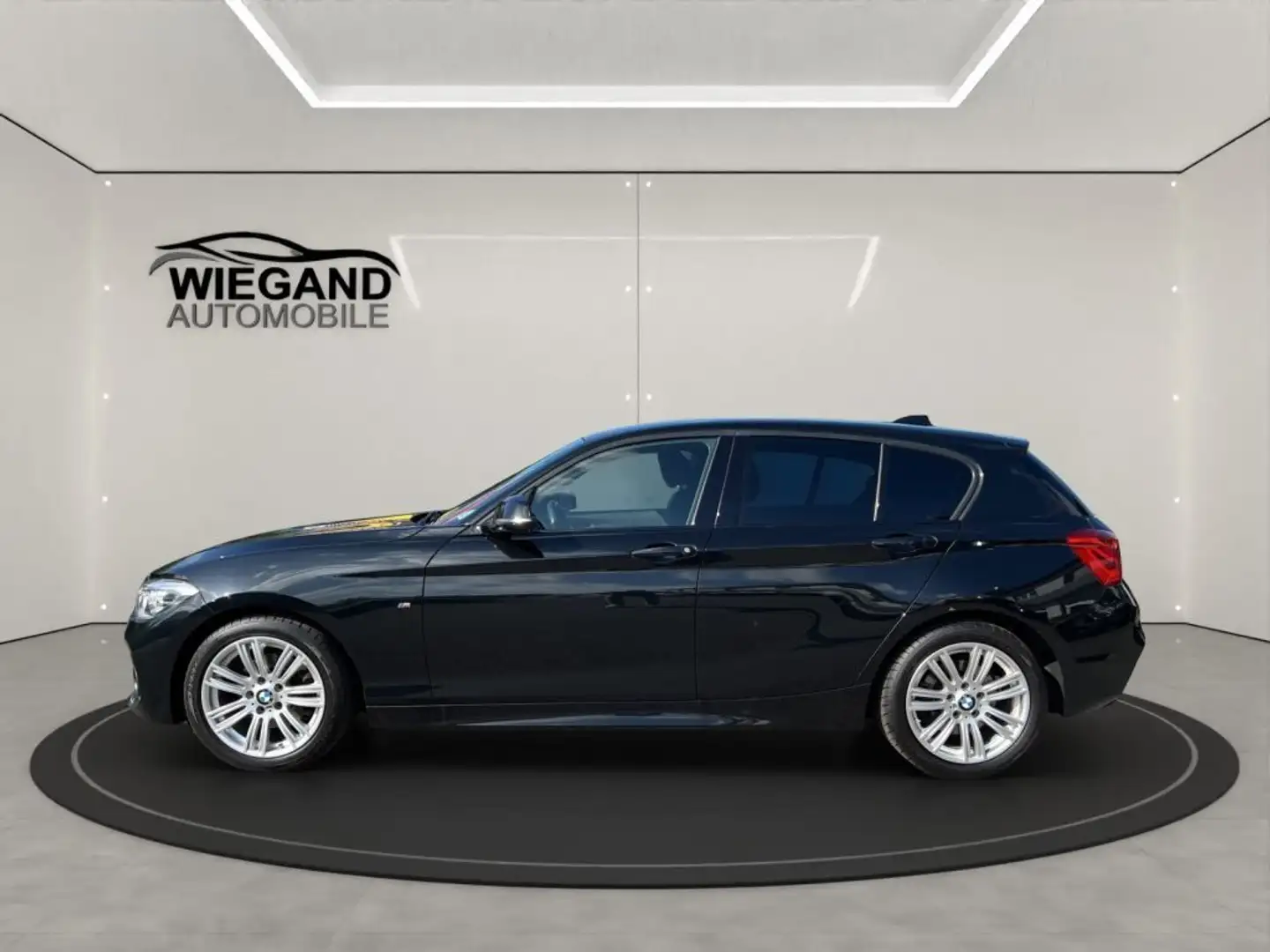 BMW 120 d M SPORT+NAVI+HARMAN/KARDON+LED+KLIMAAUT. Nero - 2