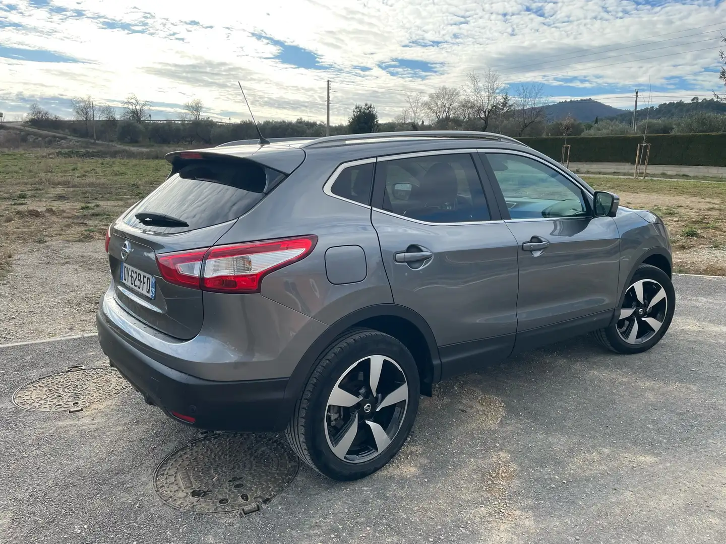 Nissan Qashqai 1.2 DIG-T 115 Stop/Start Connect Edition - 2
