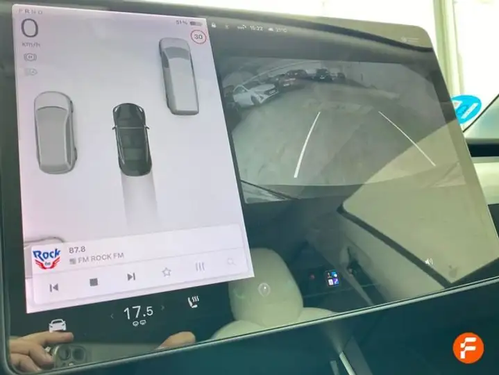 Tesla Model 3 2019, foto 22