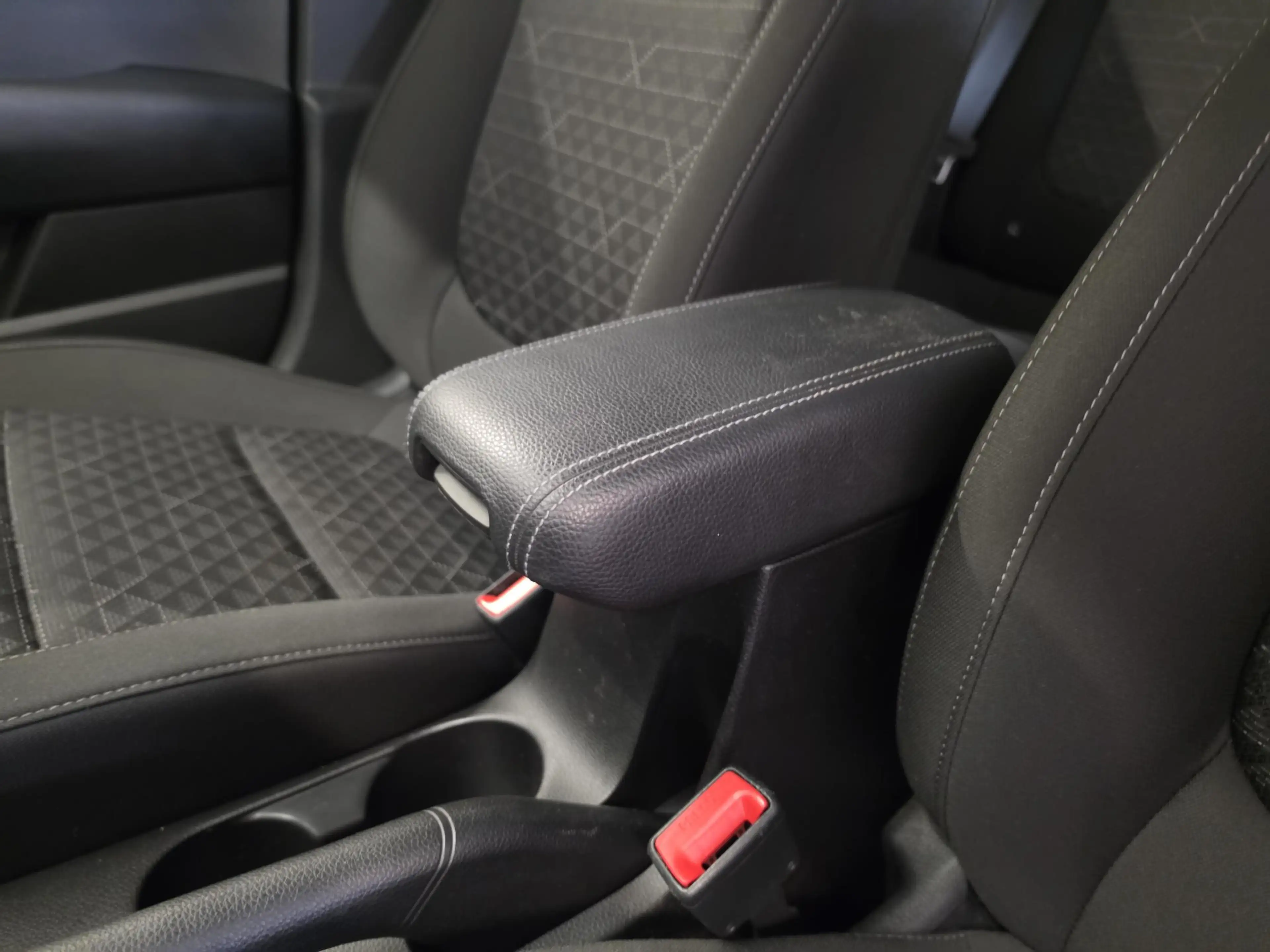 Kia Rio 1.0 TGDI DynamicLine | NAvigatie | Airco | Apple C — photo 29