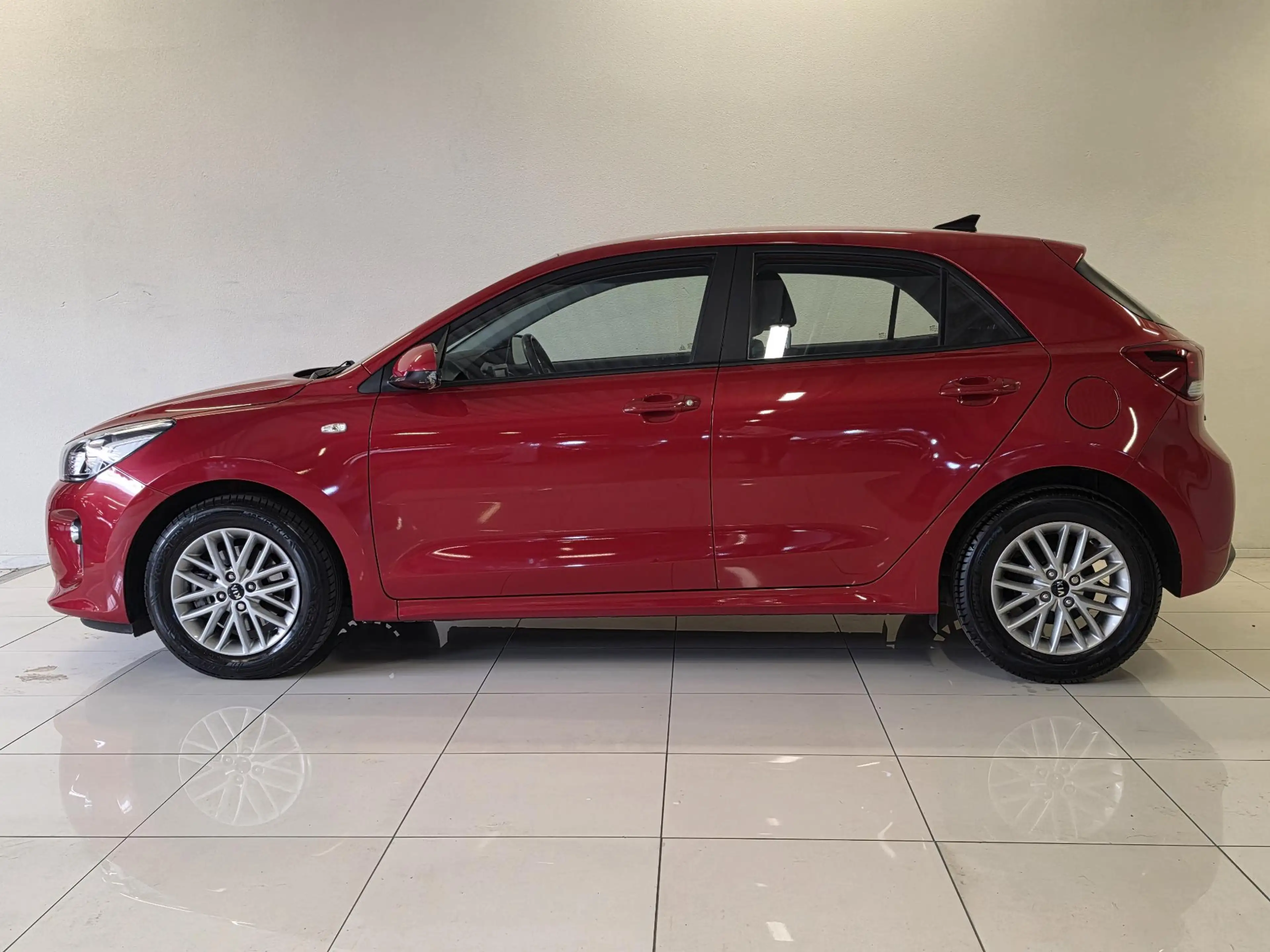 Kia Rio 1.0 TGDI DynamicLine | NAvigatie | Airco | Apple C — photo 17