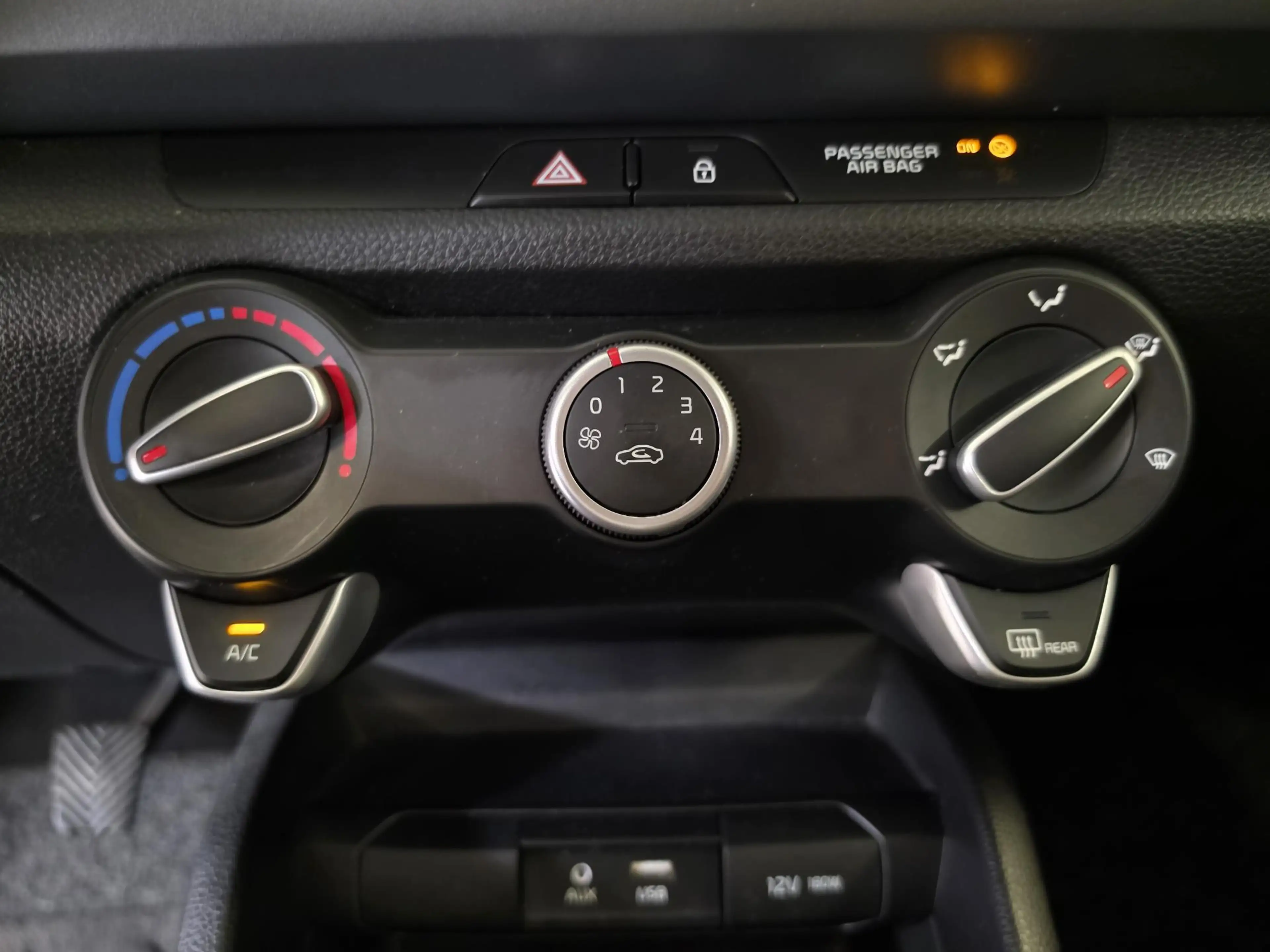 Kia Rio 1.0 TGDI DynamicLine | NAvigatie | Airco | Apple C — photo 14
