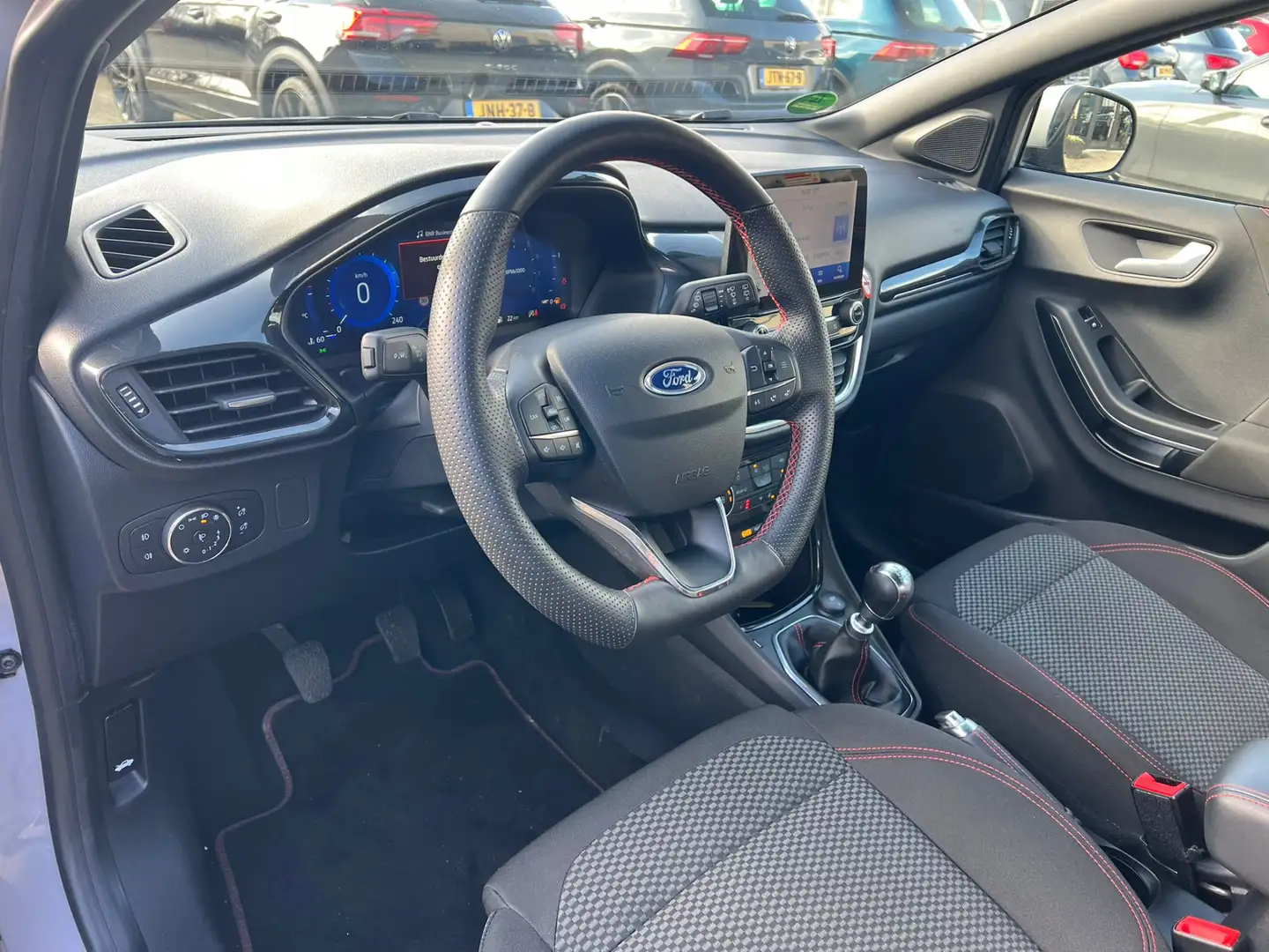 Ford Puma 1.0 EcoBoost Hybrid ST-Line X virtual cockpit, sto Grau - 2