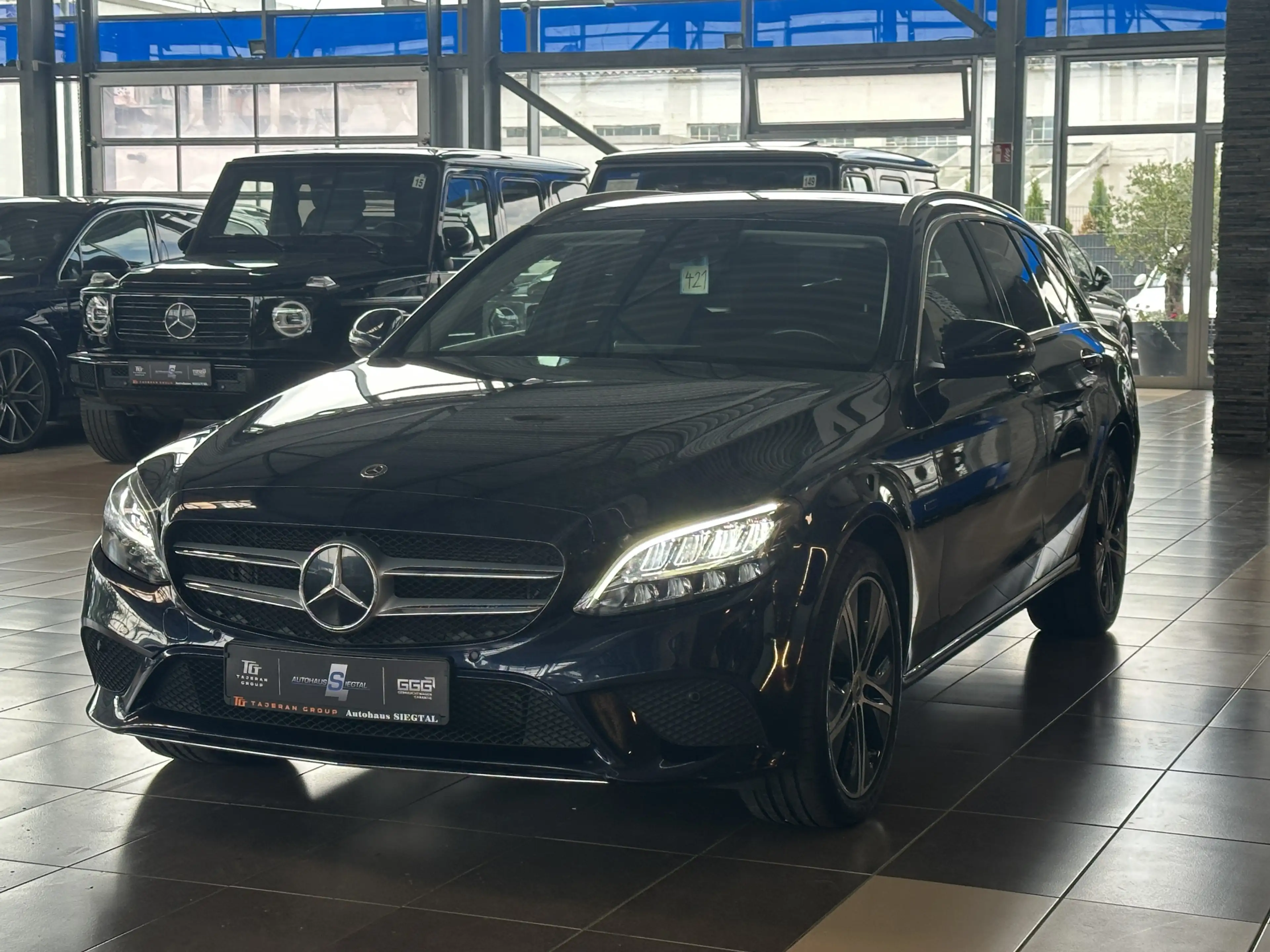 Mercedes-Benz C 300 de Business Navi AHK LED SHZ PDCv+h — photo 3