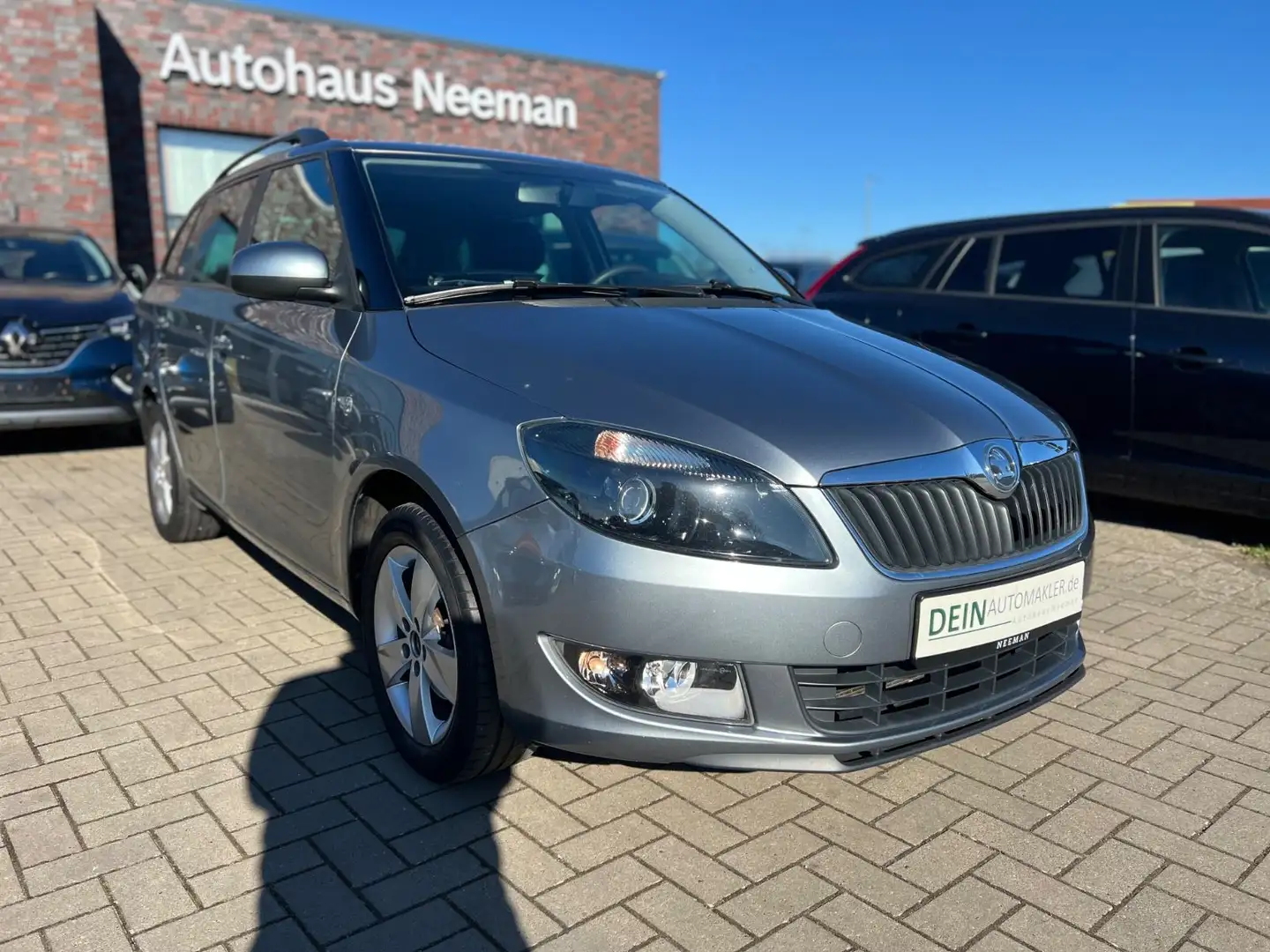 Skoda Fabia Combi Ambition*KLIMA*SHZ* Šedá - 1