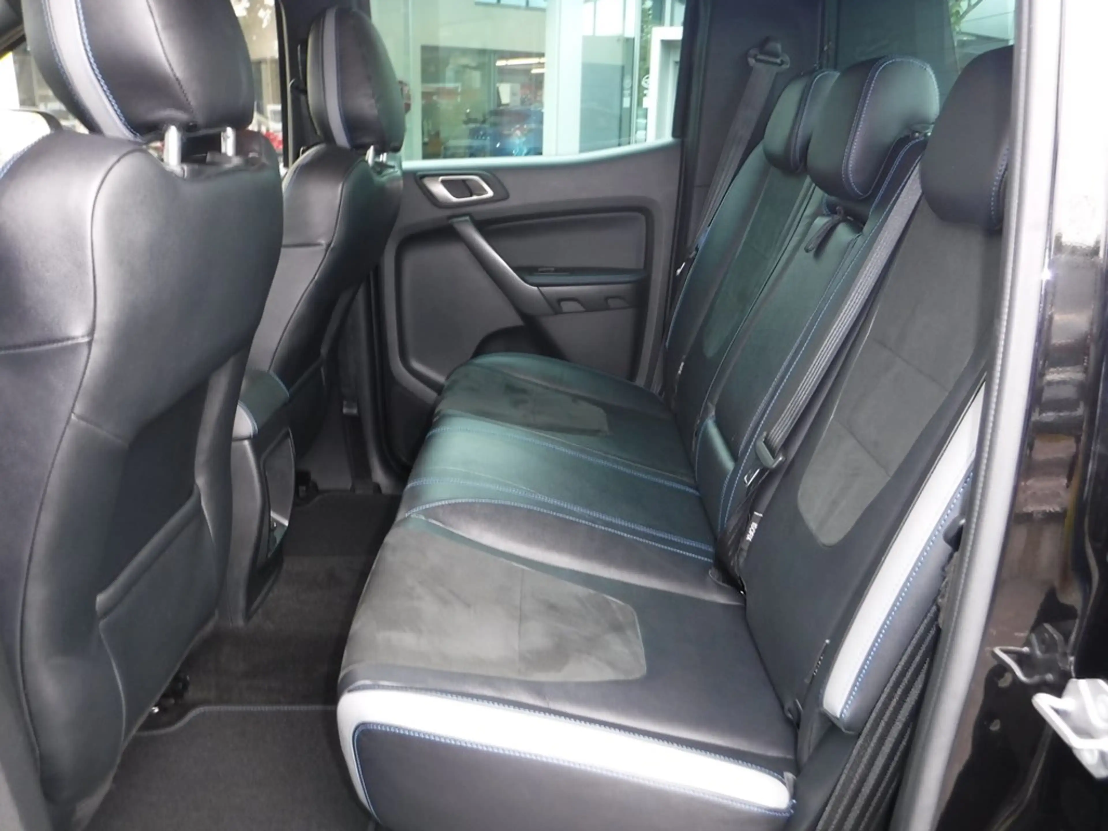 Ford Ranger Raptor Diesel — photo 14