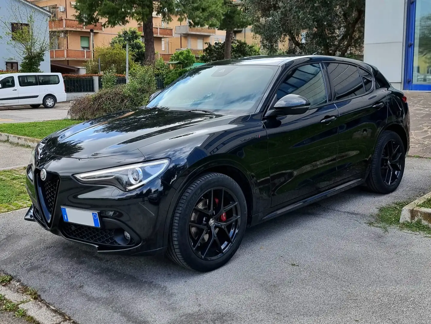Alfa Romeo Stelvio 2.2 t Veloce Ti Q4 210cv auto Negro - 1