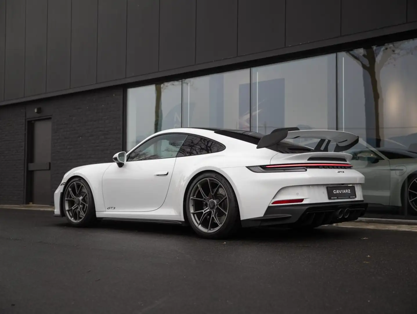 Porsche 992 GT3 CLUB SPORT CARBON/MATRIX/LIFT/KUIPSTOELEN/BOSE Wit - 2