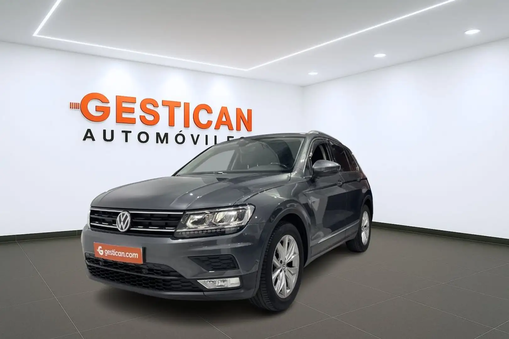 Volkswagen Tiguan Advance 2.0 TDI 110kW(150CV) BMT Noir - 1