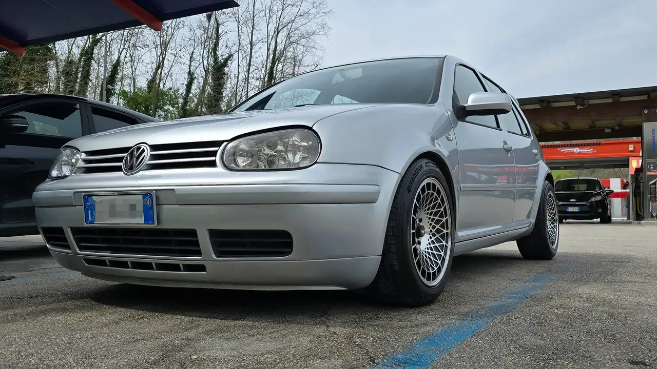 Volkswagen Golf 5p 1.9 tdi Highline 115cv, foto 1