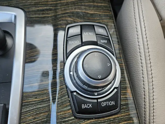 BMW X3 view 20