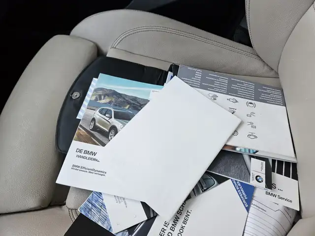 BMW X3 view 25