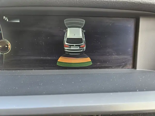 BMW X3 view 27