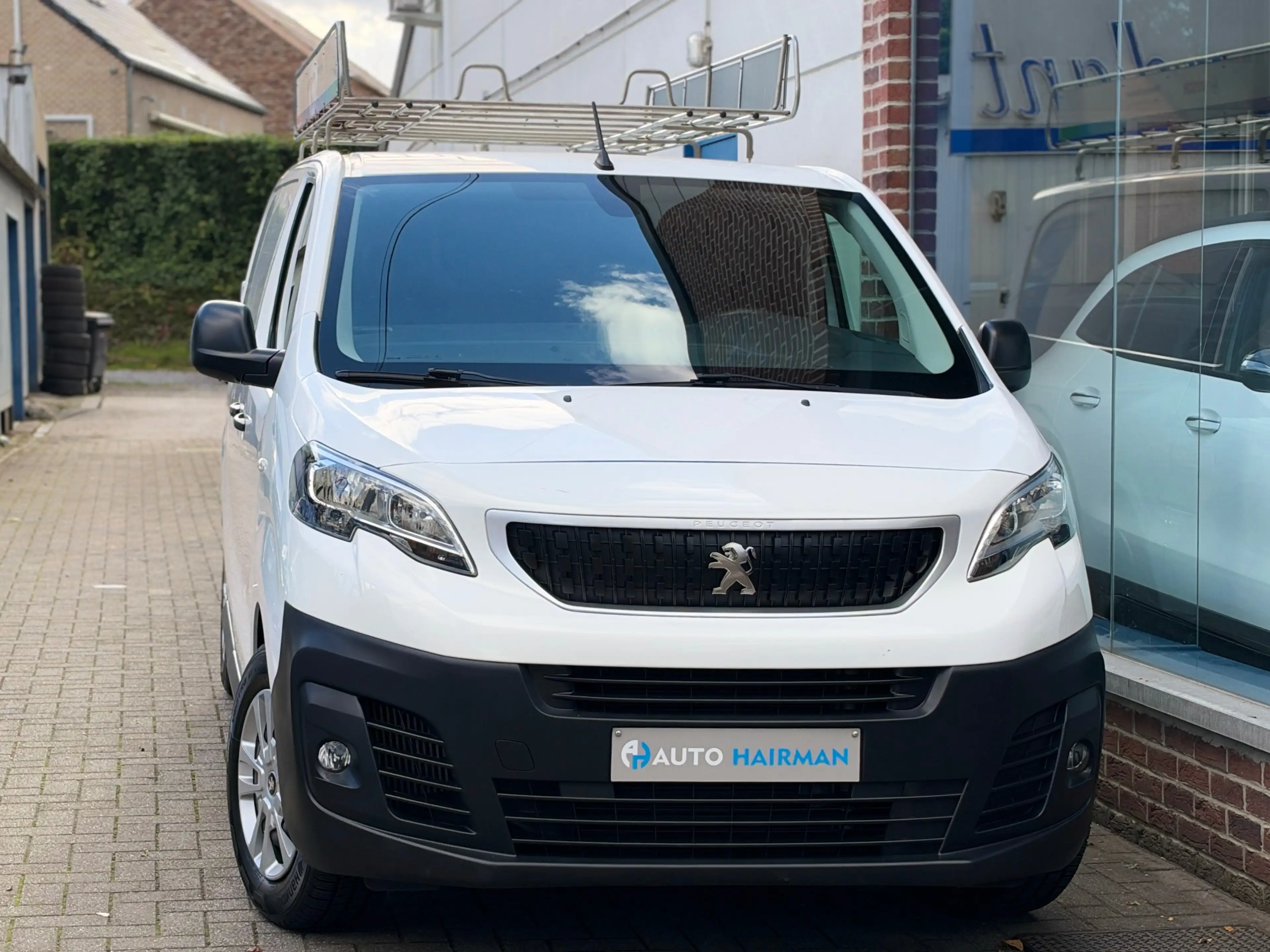 Peugeot Expert 310 2.0 BlueHDi L2H1 5p./3pl. Confort Édition — photo 5