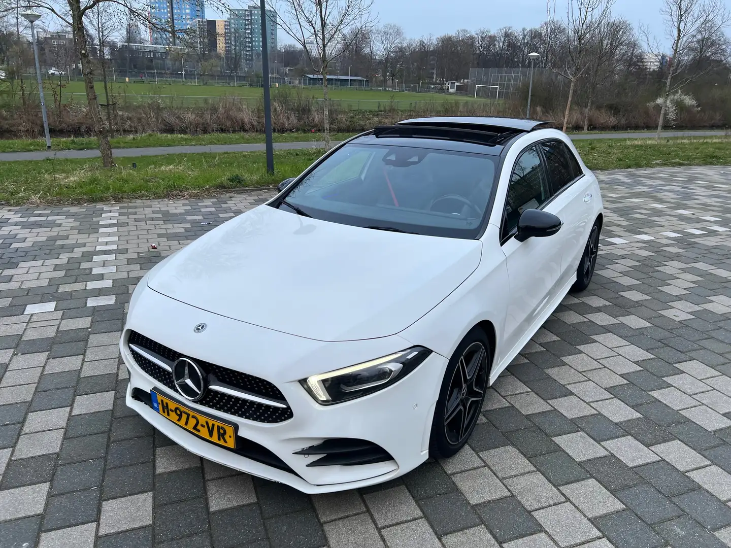 Mercedes-Benz A 180 Bns Solution AMG Wit - 1