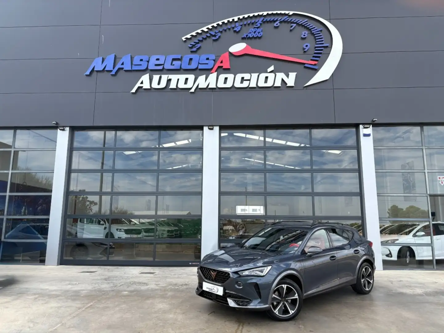 CUPRA Formentor 1.4 e-Hybrid 205 DSG Grijs - 1