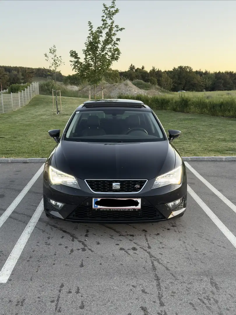 SEAT Leon FR 1,4 TSI Start-Stopp Schwarz - 1