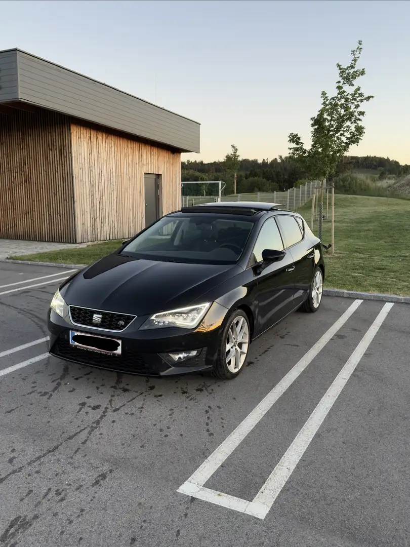 SEAT Leon FR 1,4 TSI Start-Stopp Schwarz - 2