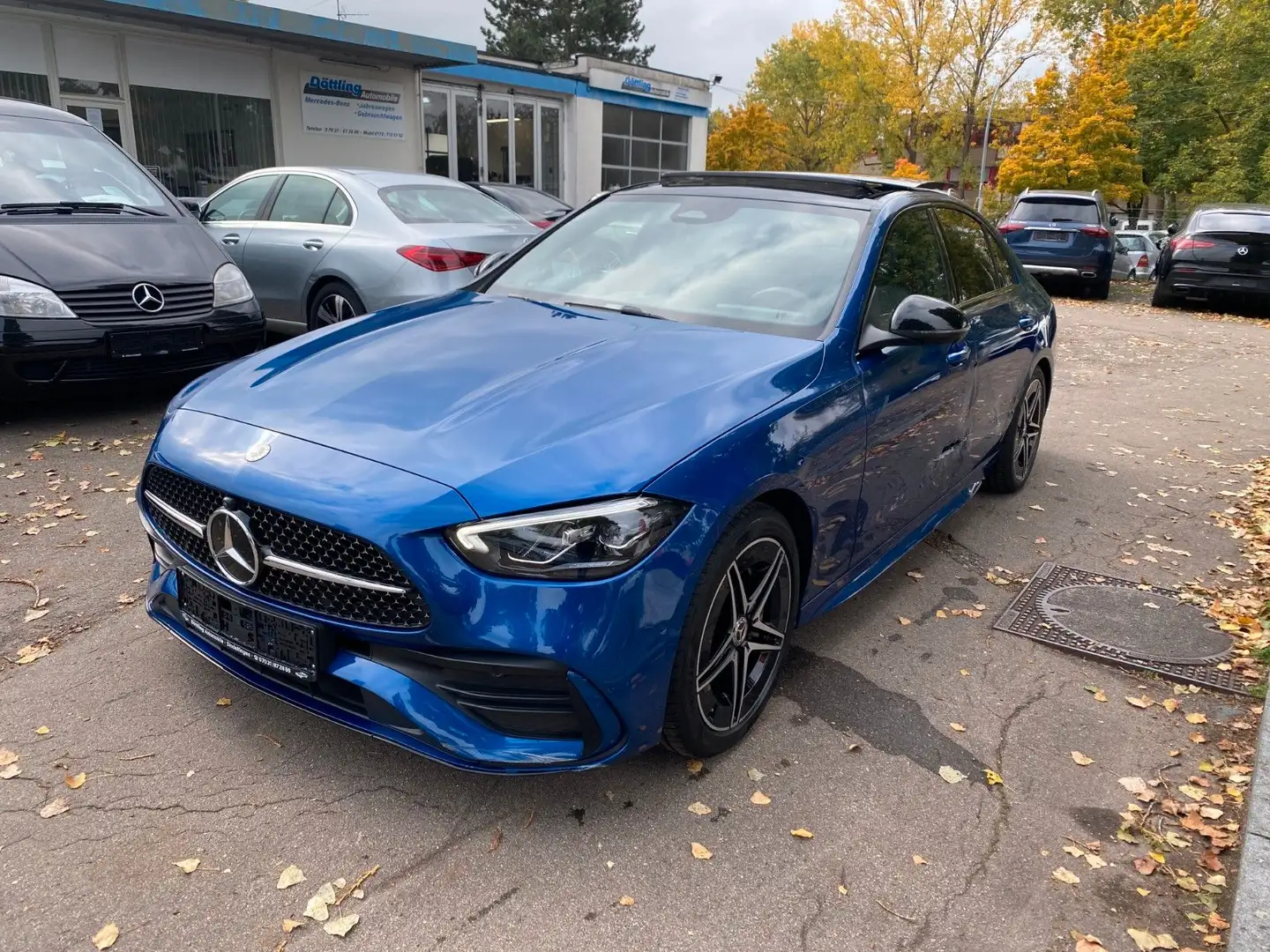 Mercedes-Benz C 180 *Edition AMG/Pano/Night/360°/Distr/Memory* Blau - 2