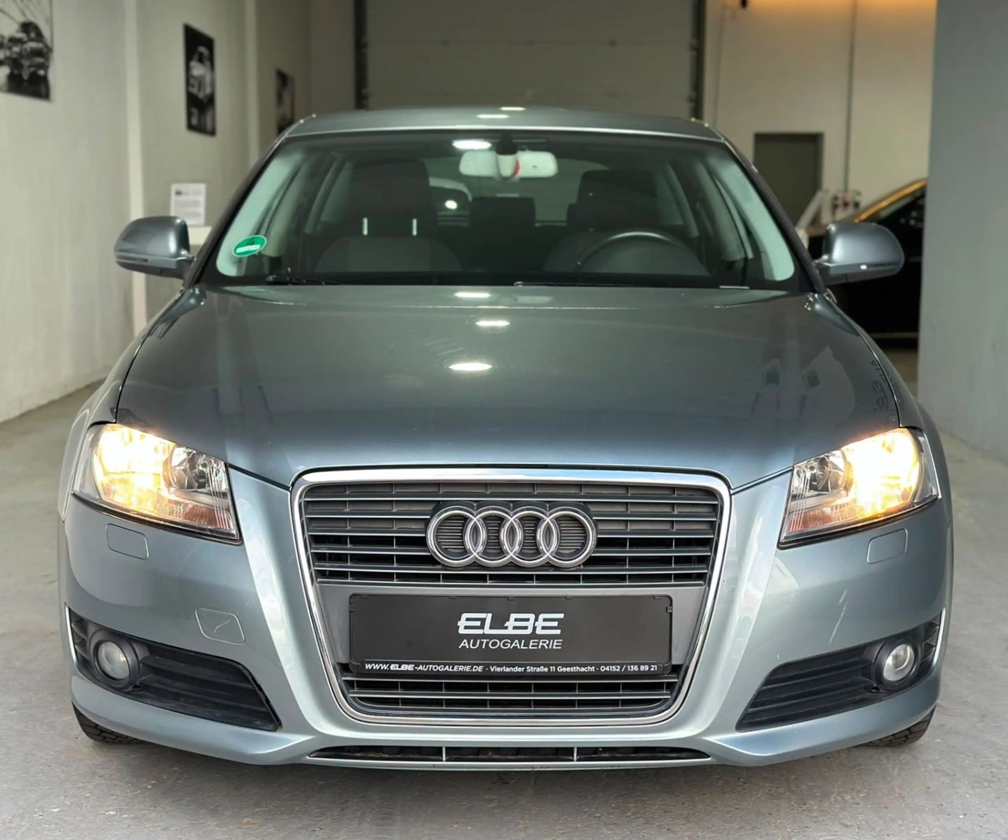 Audi A3 Sportback 1.8 TFSI Ambiente Anhängerkupplung — photo 9