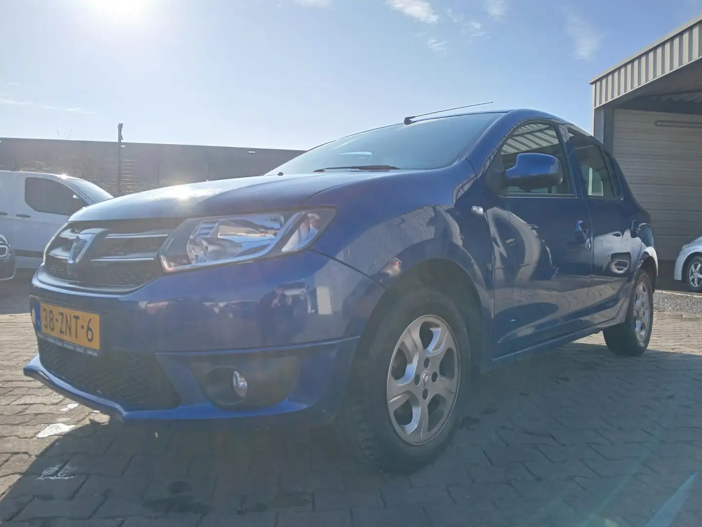 Dacia Sandero 0.9 TCe Lauréate - Airco - Cruise - Schade Blauw - 2