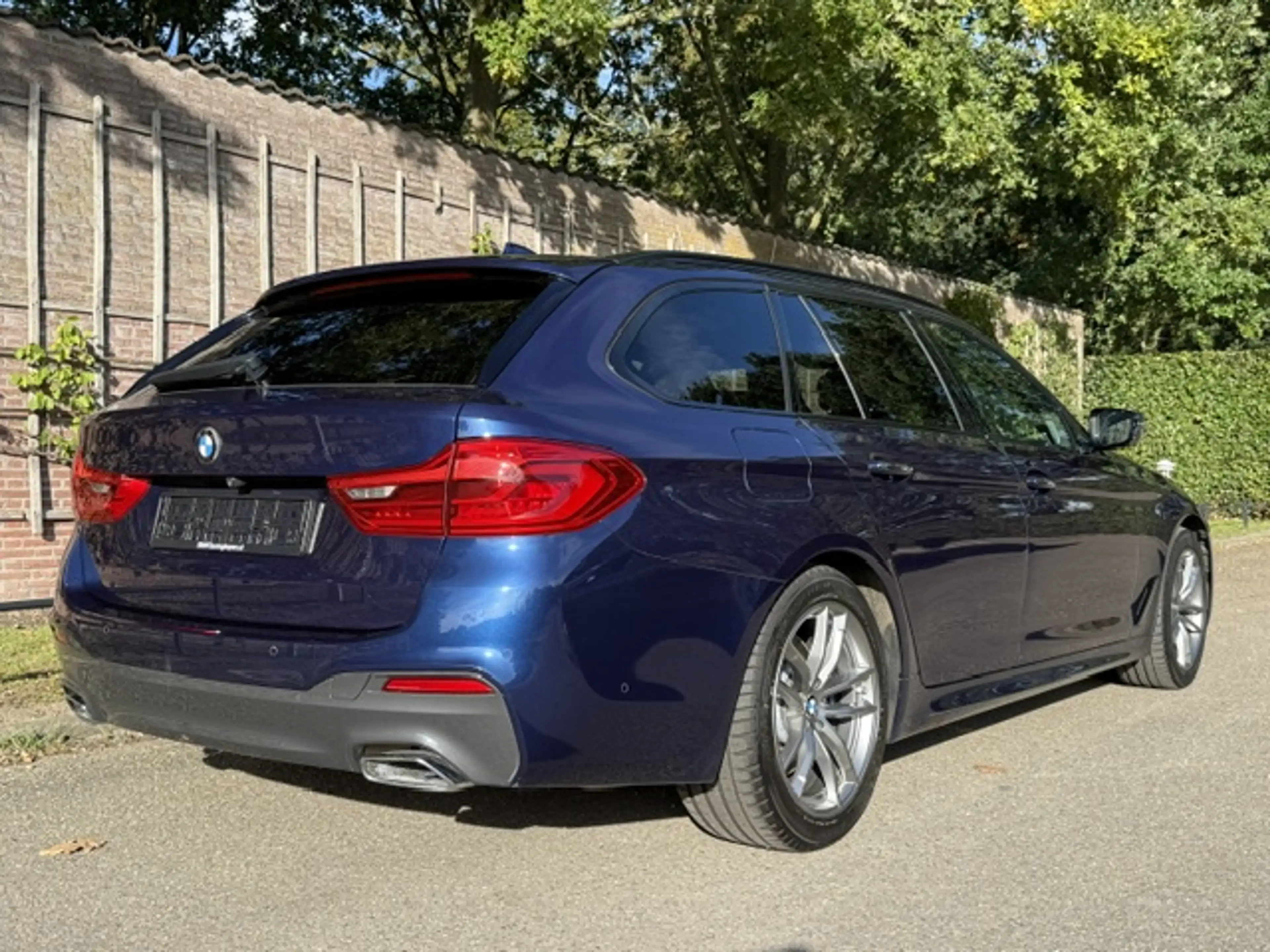 BMW 540 xDrive | M Sport | Merino | Comf stoelen | BMW onderhouden — photo 10