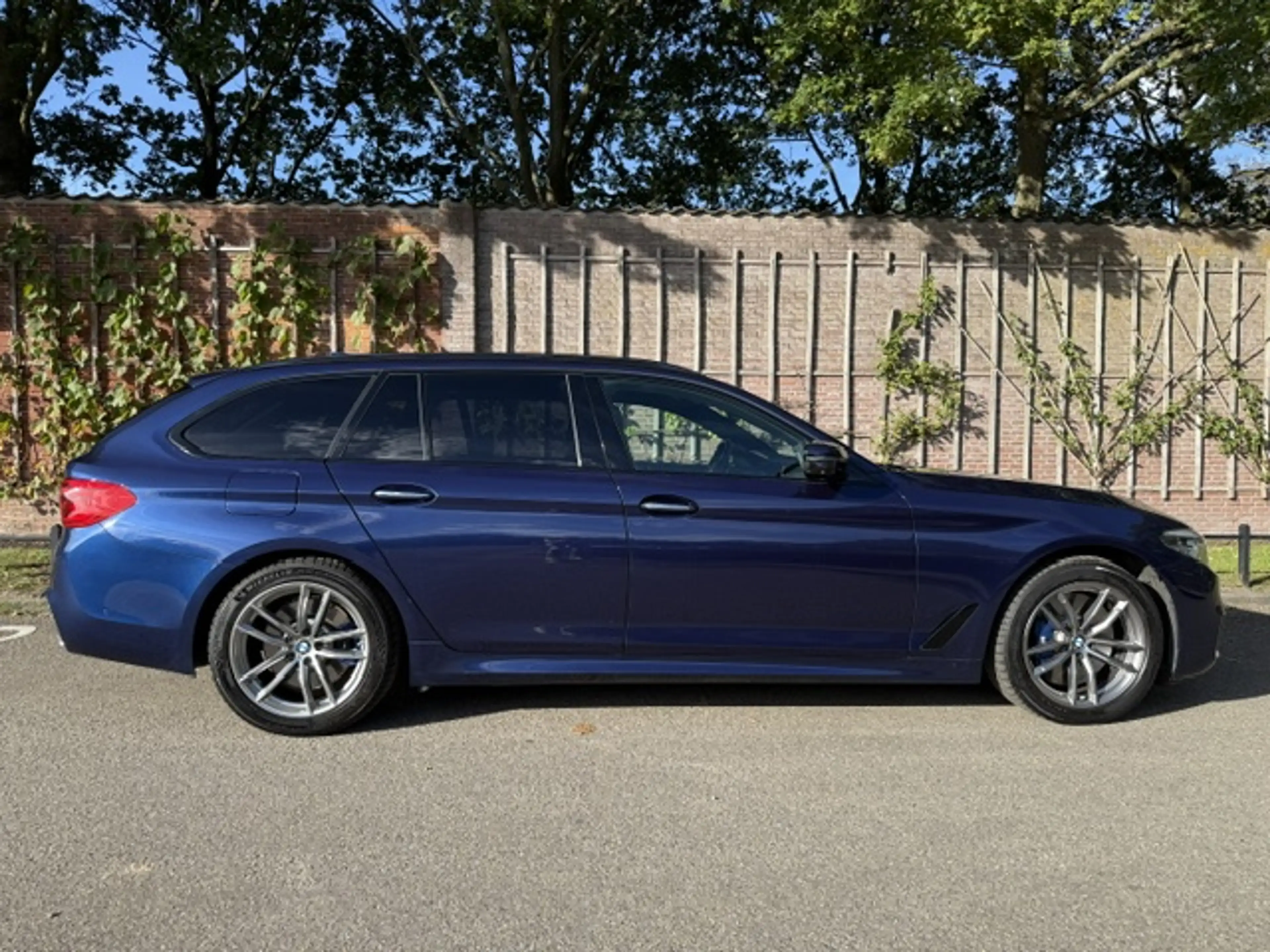 BMW 540 xDrive | M Sport | Merino | Comf stoelen | BMW onderhouden — photo 7