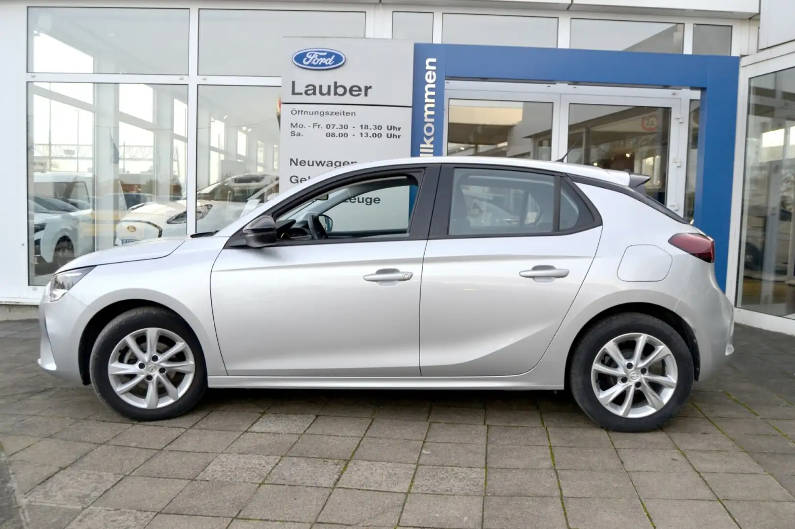 Opel Corsa Corsa 1,2 Elegance 5t Klima Navi LMF LED PDC Zilver - 2