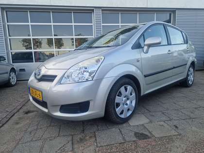 Toyota Verso 2.2 D-4D Terra