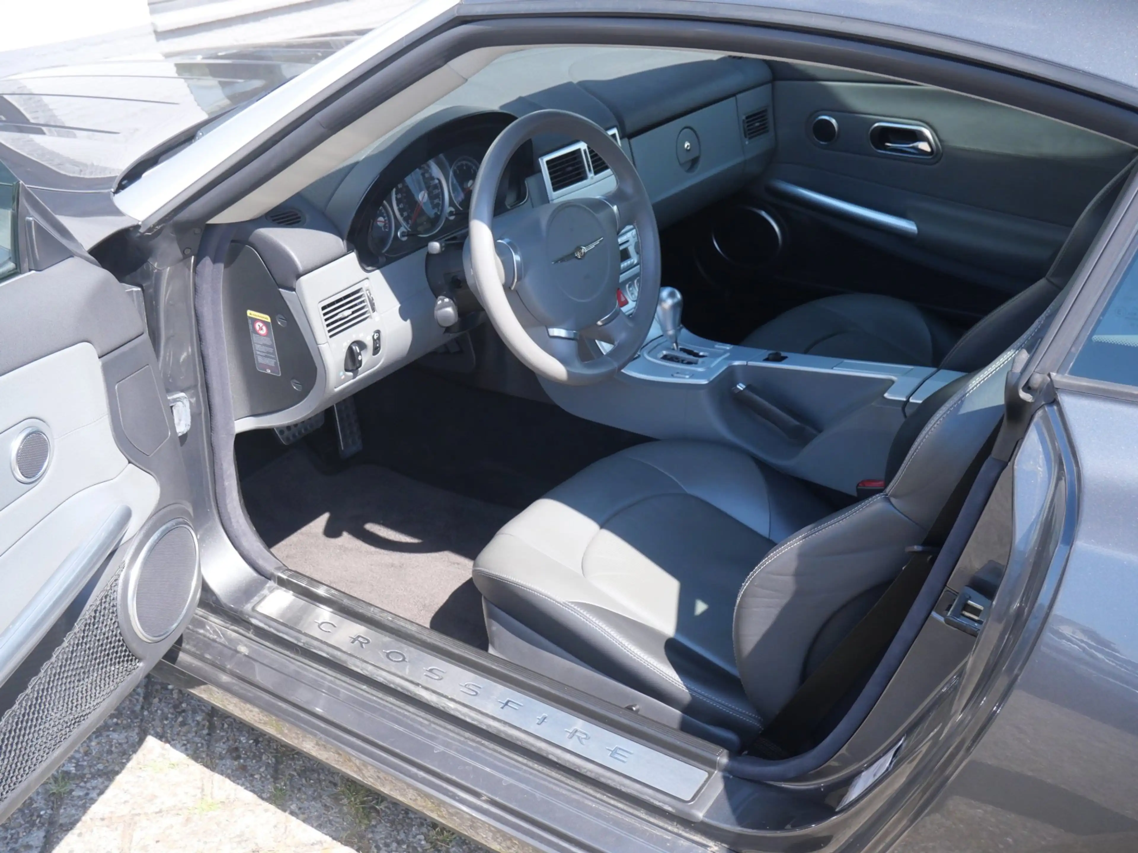Chrysler Crossfire 3.2 V6 Limited Coupe 115.000km !!! — photo 3
