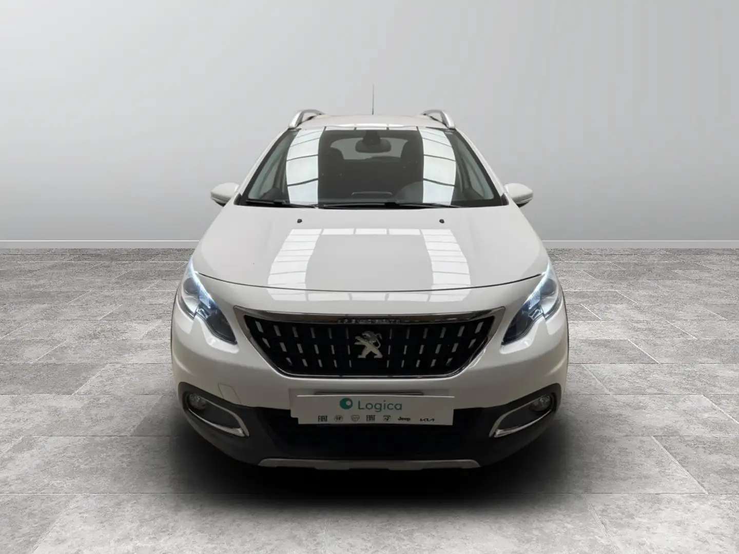 Peugeot 2008 1.2 PureTech Turbo Allure Blanc - 2