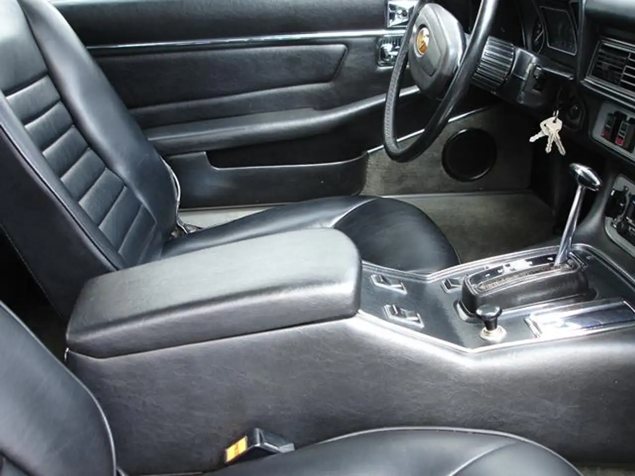 Jaguar XJS V12, foto 11