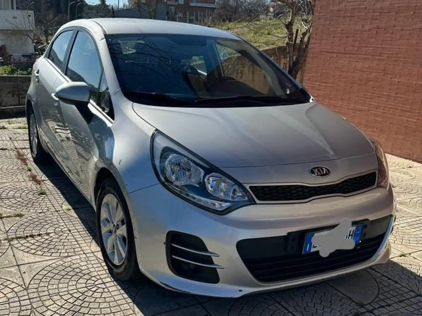 Kia Rio Rio 5p 1.1 crdi Cool Argento - 2